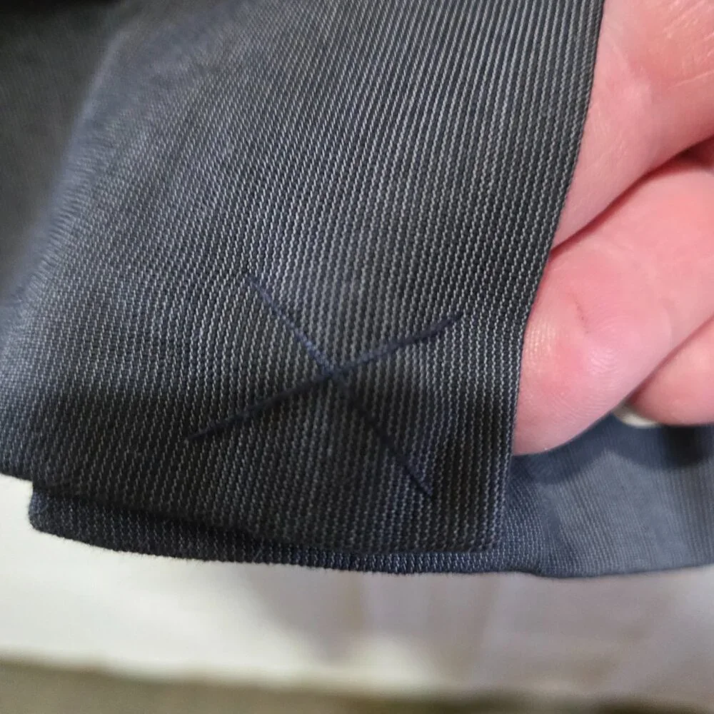 J Crew Unstructured Lightweight Men's Size S 100% Cotton Blazer Gray Pinstriped
